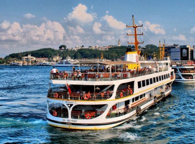 İSTANBUL BOSPHORUS HALF DAY TOUR