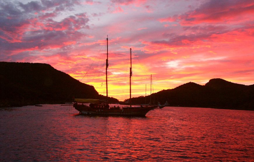 FETHIYE SUNSET MOONLIGHT CRUISE