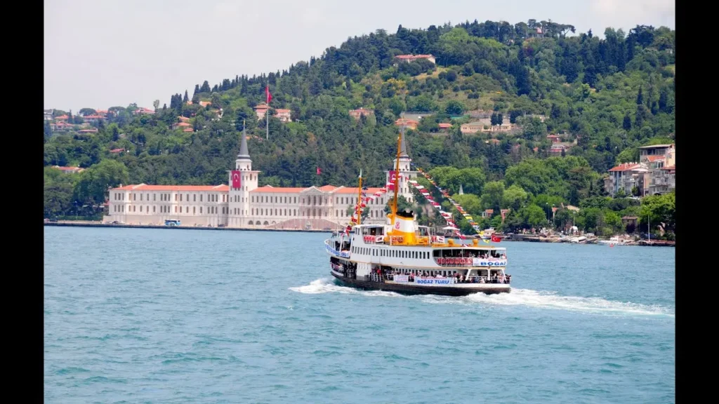 İstanbul Bosphorus Half Day Tour