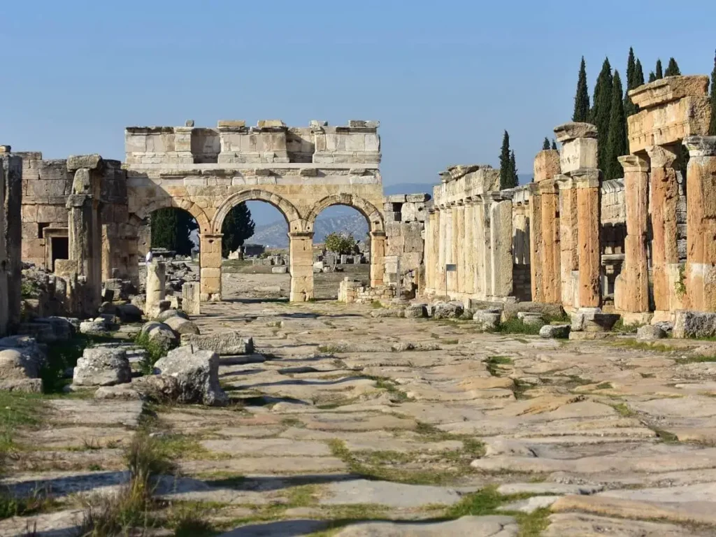 Pamukkale And Hierapolis Tour