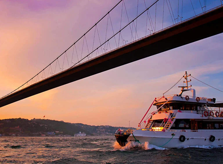 Bosphorus Cruise Dinner VIP